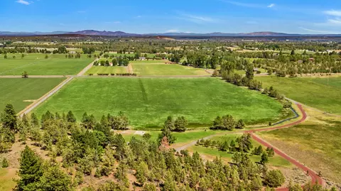 64859 Collins Rd, Bend, OR 97703