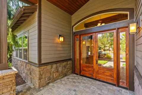 61245 Crescent Ct, Bend, OR 97702 photo 5