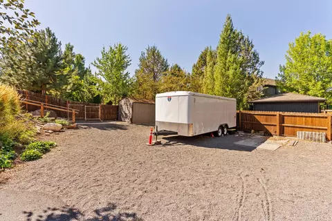 61245 Crescent Ct, Bend, OR 97702 photo 62