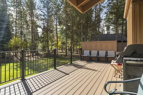 Exterior - 18221 Oregon Loop #40, Sunriver, OR 97707 photo 5 of 7