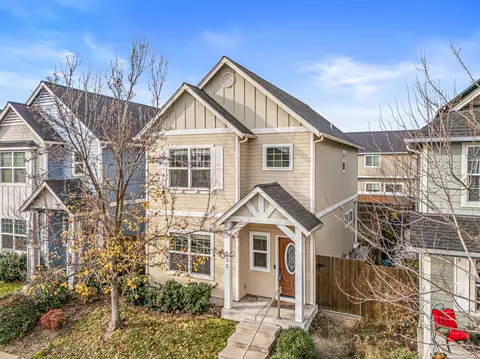 233 Wintersage Cir, Talent, OR 97540