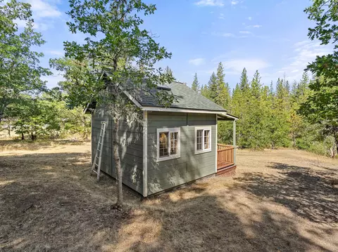 Other - 798 Covered Bridge Rd, Rogue River, OR 97537 photo 5 of 10