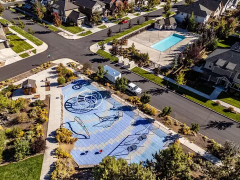 View/Area - 2949 NE Flagstone Ave, Bend, OR 97701 photo 3 of 5