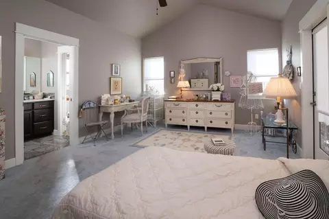 Bedroom - 2949 NE Flagstone Ave, Bend, OR 97701 photo 1 of 2