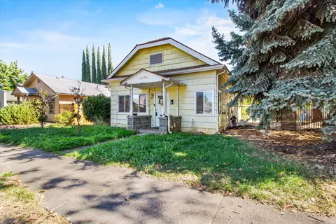 109 S Orange St, Medford, OR 97501