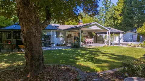 Exterior - 1121 Yeust Rd, Azalea, OR 97410 photo 7 of 27