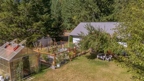 Exterior - 1121 Yeust Rd, Azalea, OR 97410 photo 13 of 27