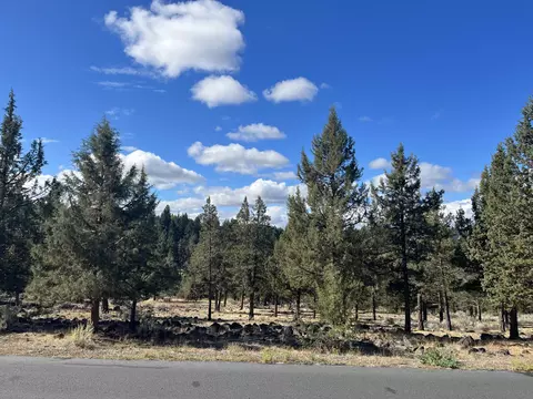 0 Kestrel Rd #561, Klamath Falls, OR 97601