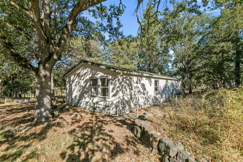 1121 Upper Applegate Rd, Jacksonville, OR 97530