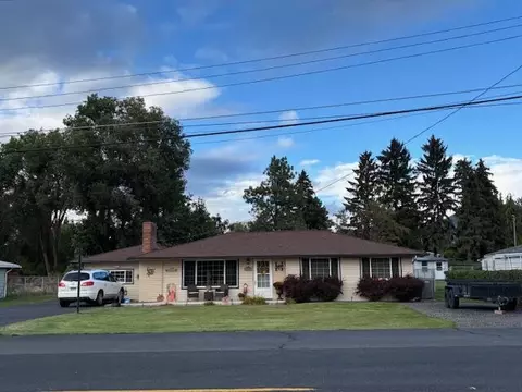 4831 Clinton Ave, Klamath Falls, OR 97603