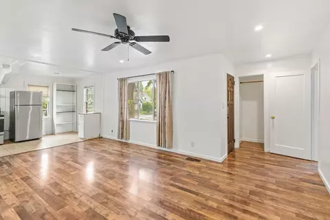 1104 Reddy Ave, Medford, OR 97504