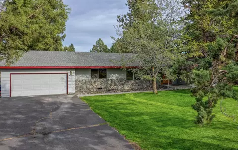 61962 Rawhide Dr, Bend, OR 97702