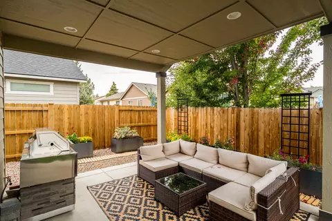62825 NE Cranbrook Pl, Bend, OR 97701 photo 37