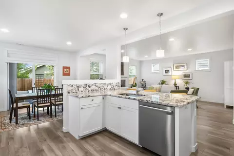 62825 NE Cranbrook Pl, Bend, OR 97701 photo 13