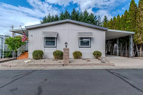 20055 Highway 62 UNIT 23, Shady Cove, OR 97539