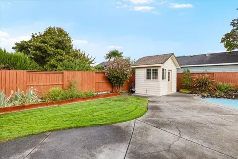 802 Ridgeway Ave, Central Point, OR 97502 photo 27