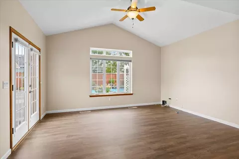 802 Ridgeway Ave, Central Point, OR 97502 photo 13