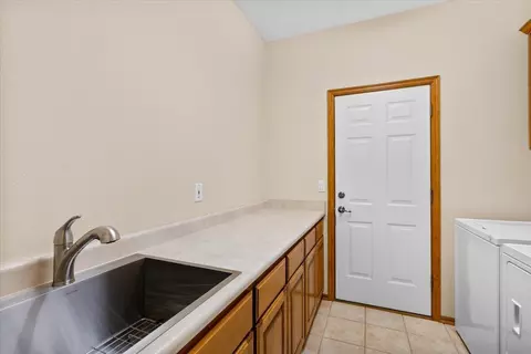 802 Ridgeway Ave, Central Point, OR 97502 photo 22