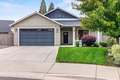 2025 La Connor Dr, Medford, OR 97501