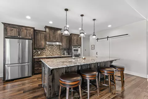 4228 Old Stage Rd, Central Point, OR 97502 photo 9