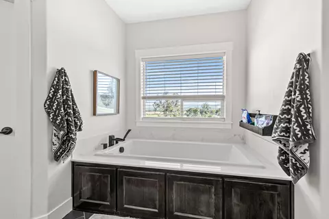 4228 Old Stage Rd, Central Point, OR 97502 photo 18