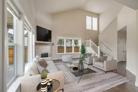 20488 SE Byron Ave, Bend, OR 97702