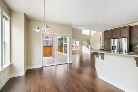 Living - 20488 SE Byron Ave, Bend, OR 97702 photo 6 of 7