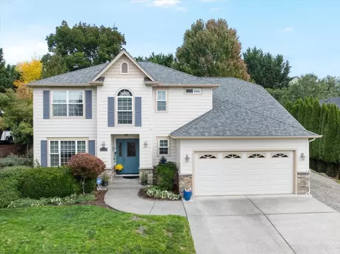 4274 Tamarack Dr, Medford, OR 97504
