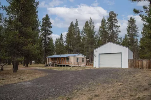 52885 Meadow Ln, La Pine, OR 97739