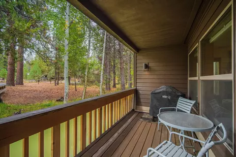 57393 Beaver Ridge Loop #39B2, Sunriver, OR 97707
