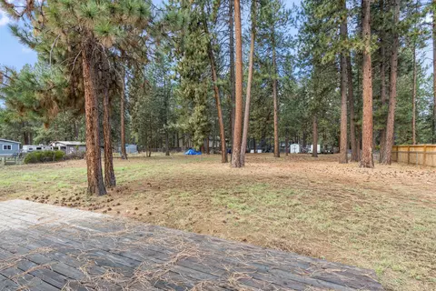 Exterior - 59895 Cheyenne Rd, Bend, OR 97702 photo 3 of 12