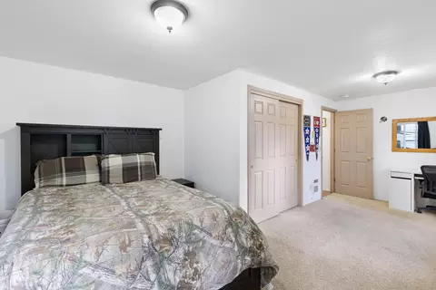 Bedroom - 59895 Cheyenne Rd, Bend, OR 97702 photo 3 of 5