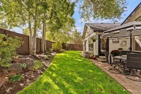 Exterior - 61160 Hilmer Creek Dr, Bend, OR 97702 photo 8 of 13
