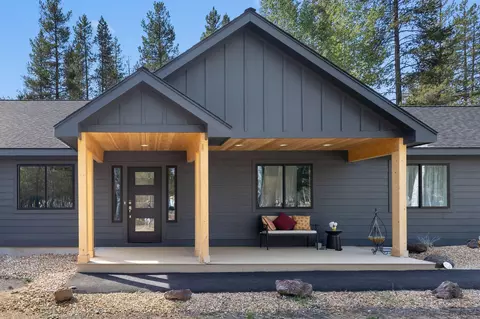 15943 Cascade Ln, La Pine, OR 97739