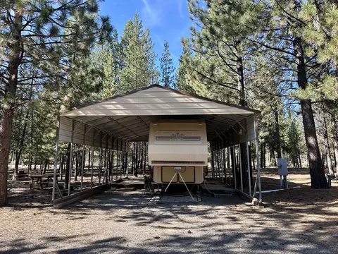 52880 Sunrise Blvd, La Pine, OR 97739