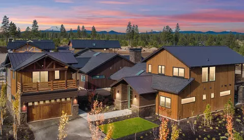 19120 Gateway Loop, Bend, OR 97702