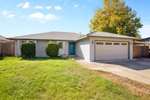 540 Jeanette Ave, Medford, OR 97501