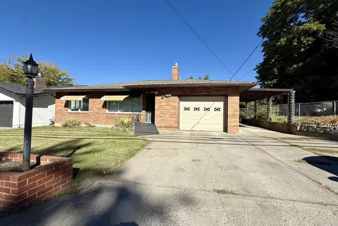 5045 Shasta Way, Klamath Falls, OR 97603