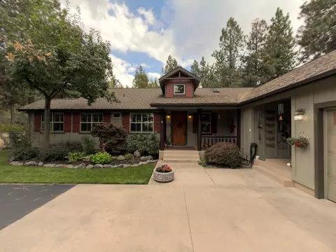 3508 Cougar Butte Ln, Klamath Falls, OR 97601