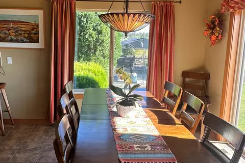 Dining - 61416 Cougar Trl, Bend, OR 97701 photo 1 of 1
