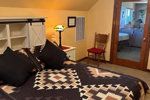 Bedroom - 61416 Cougar Trl, Bend, OR 97701 photo 4 of 4