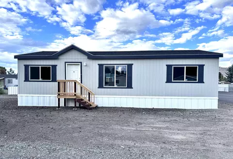 4647 Winter Ave #92, Klamath Falls, OR 97603