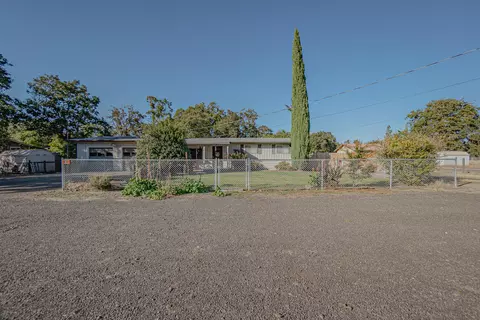 614 W Gregory Rd, Central Point, OR 97502 photo 21