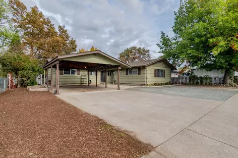7967 Ajax St, White City, OR 97503