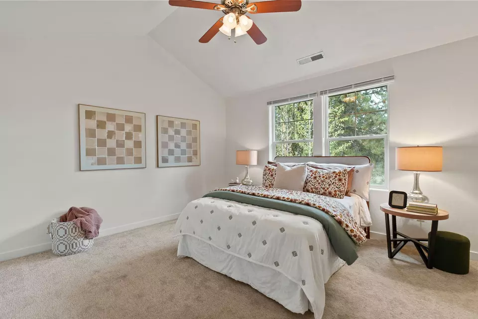 Bedroom - 450 S Timber Creek Dr, Sisters, OR 97759 photo 1 of 6