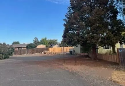 326 E Sage Ln, Culver, OR 97734
