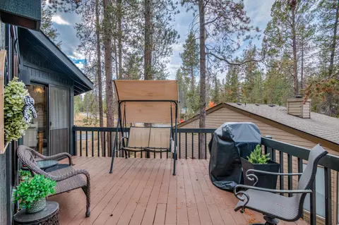 18034 Witchhazel Ln, Sunriver, OR 97707 photo 7