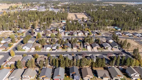 View/Area - 16470 Cassidy Dr, La Pine, OR 97739 photo 3 of 4