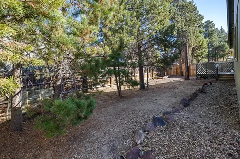 Exterior - 16470 Cassidy Dr, La Pine, OR 97739 photo 3 of 5