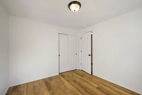 Bedroom - 16470 Cassidy Dr, La Pine, OR 97739 photo 5 of 6